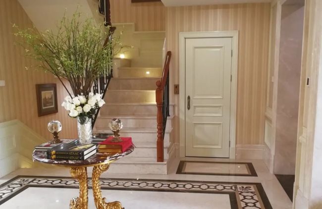 解决方案:方便、舒适、美观、智能、安全，蒂升家用电梯成为豪宅别墅之优选